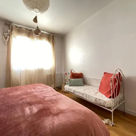 Le Chanturgue - Joli T3 Meuble Avec Gout A Proximite D'un Joli Parc Et Des Transports 아파트 클레르몽페랑